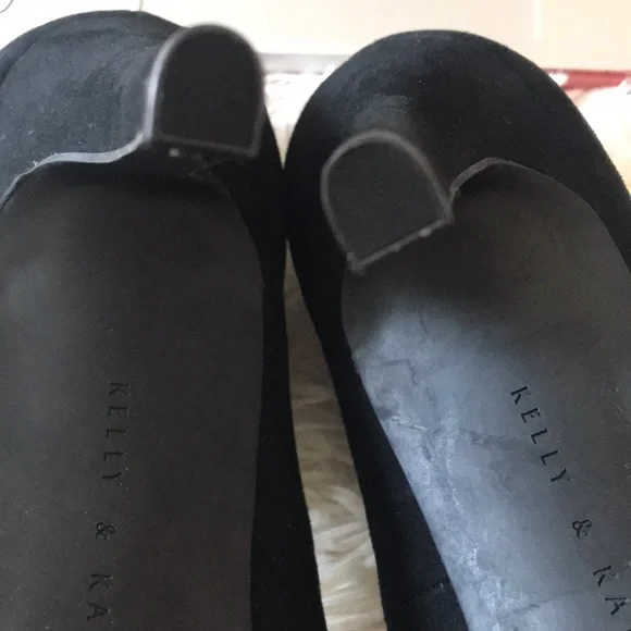 Kelly & Katie Black Suede heels sz 10 - Picture 7 of 7